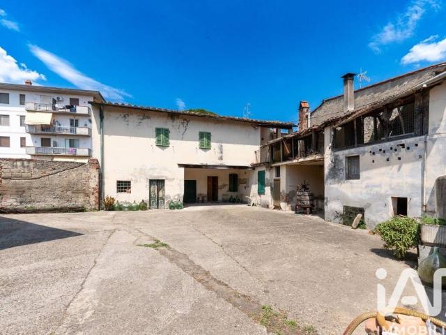 Villa Indipendente in vendita a San Lorenzo, Campi Bisenzio