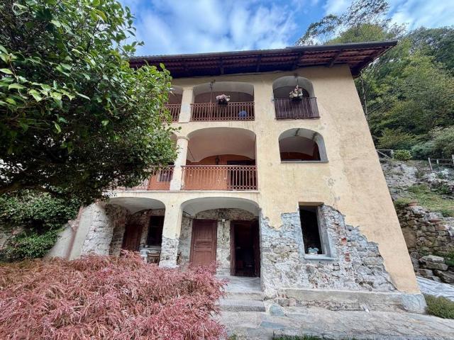 Villa Indipendente in vendita a Quartiere Gaia, Campiglia Cervo
