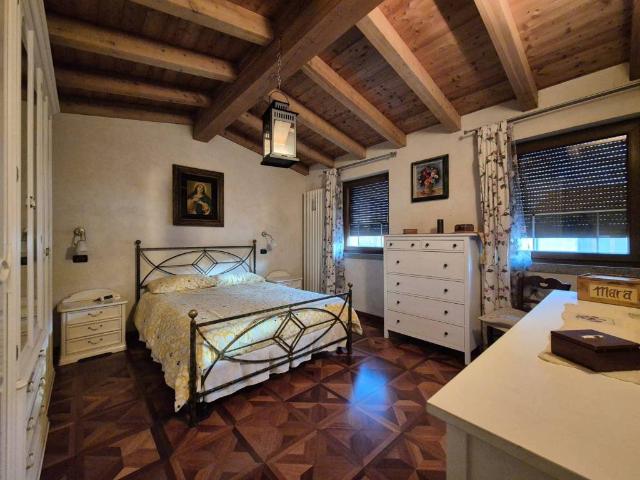 Villa Indipendente in vendita a Campiglia Dei Berici, Veneto