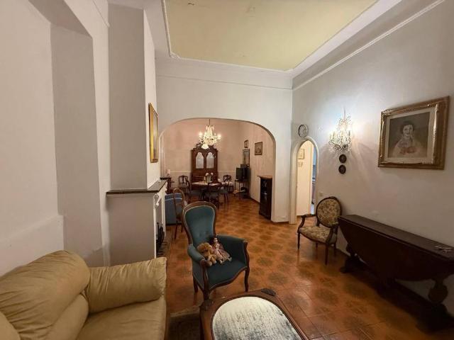 Villa Indipendente in vendita a Venturina Terme, Campiglia Marittima