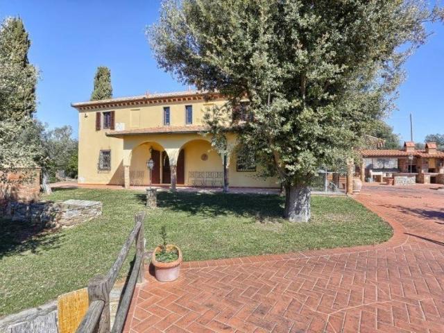 Villa Indipendente in vendita a Venturina Terme, Campiglia Marittima