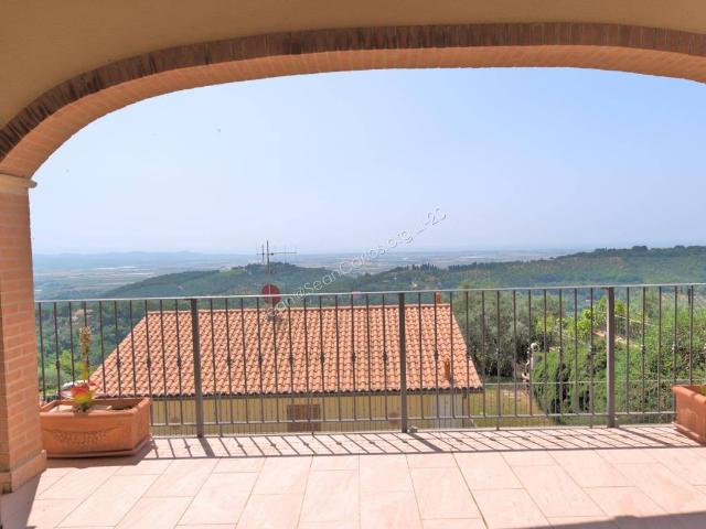 Villa Indipendente in vendita a Campiglia Marittima, Toscana