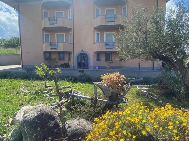 Villa Indipendente in vendita a Bivio Boceto, Campli