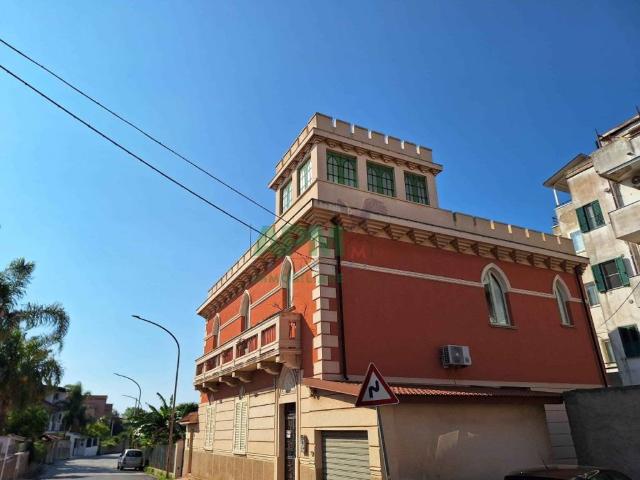 Villa Indipendente in vendita a Calabria, Reggio Calabria