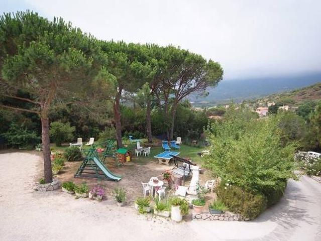 Villa Indipendente in vendita a Campo nell'Elba, La Pila