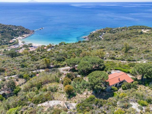 Villa Indipendente in vendita a Campo nell'Elba, Cavoli