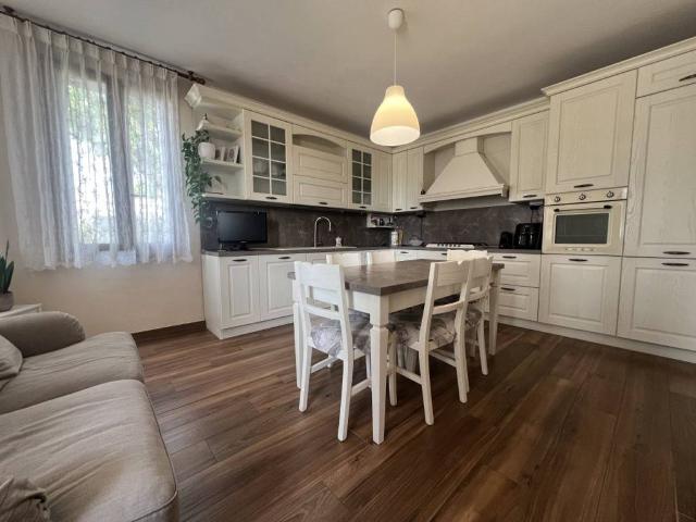 Villa Indipendente in vendita a Campo San Martino, Veneto
