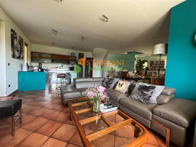 Villa Indipendente in vendita a Campobasso, Molise