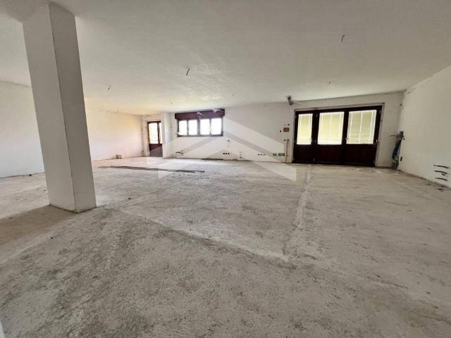 Villa Indipendente in vendita a Campobasso, Molise