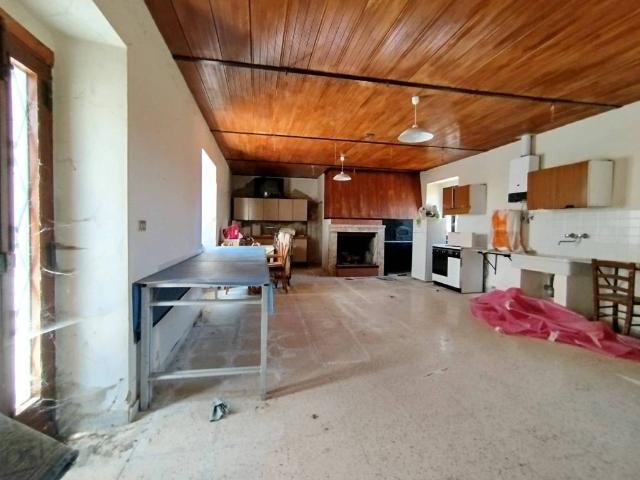 Villa Indipendente in vendita a Campobasso, Molise