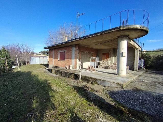 Villa Indipendente in vendita a Campobasso, Molise