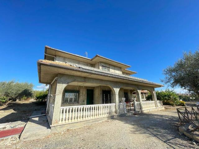 Villa Indipendente in vendita a Ravanusa, Sicilia