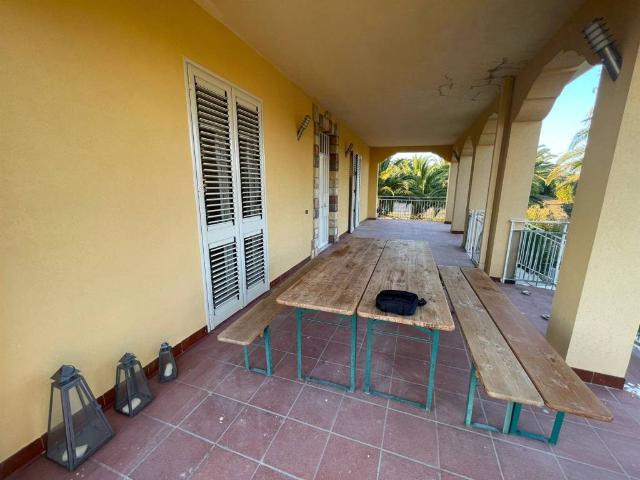 Villa Indipendente in vendita a Campobello di Licata, Agrigento