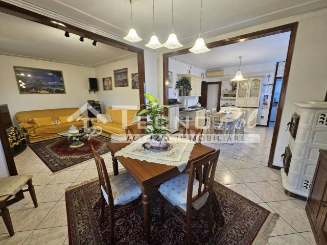 Villa Indipendente in vendita a Campodarsego, Padova