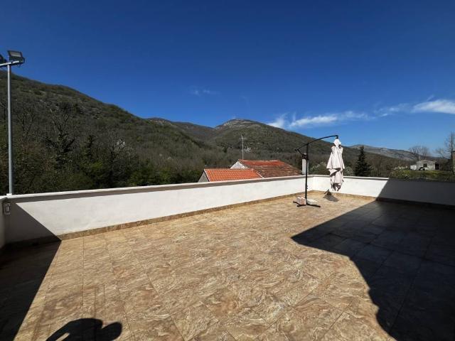 Villa Indipendente in vendita a Campodimele, Lazio