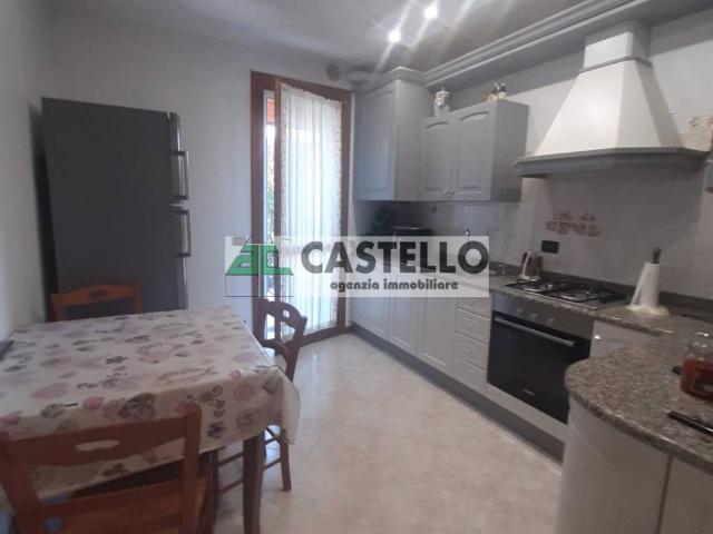 Villa Indipendente in vendita a Campodoro, Veneto