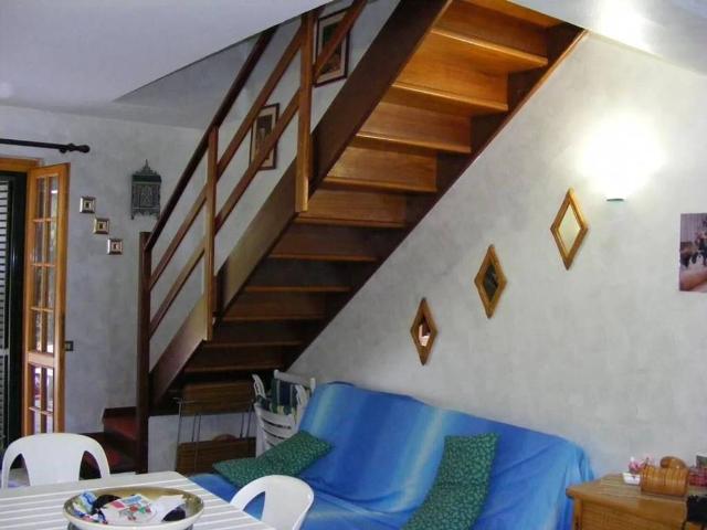 Villa Schiera in vendita a Campofelice Di Roccella, Sicilia