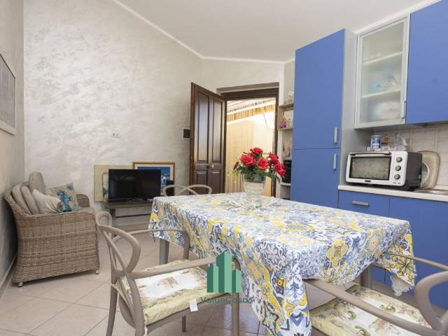 Villa Indipendente in vendita a Campofelice Di Roccella, Sicilia