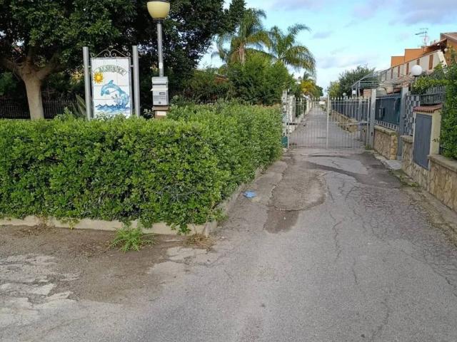 Villa Indipendente in vendita a Campofelice Di Roccella, Sicilia