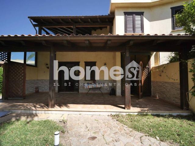 Villa Indipendente in vendita a Campofelice Di Roccella, Sicilia