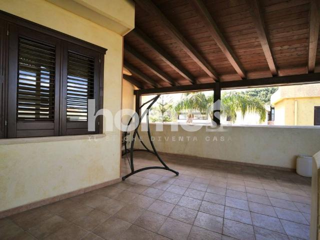 Villa Indipendente in vendita a Campofelice Di Roccella, Sicilia