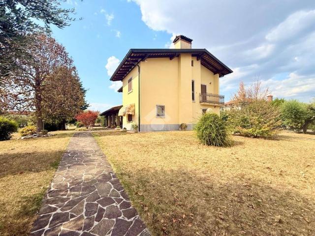 Villa Indipendente in vendita a Basaldella / Basandiele, Campoformido / Cjampfuarmit