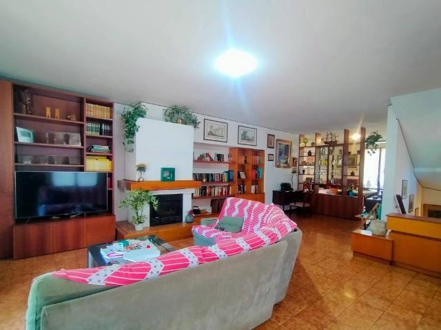 Villa Indipendente in vendita a Campoformido, Friuli-Venezia Giulia