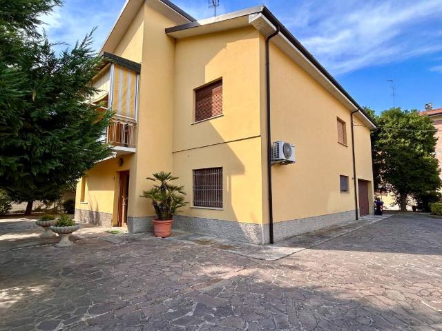 Villa Indipendente in vendita a Unione delle Terre d'Argine, Campogalliano