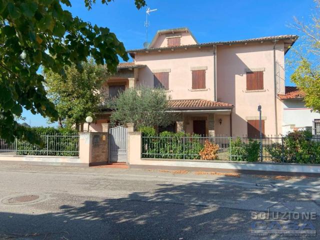Villa Indipendente in vendita a Unione delle Terre d'Argine, Campogalliano
