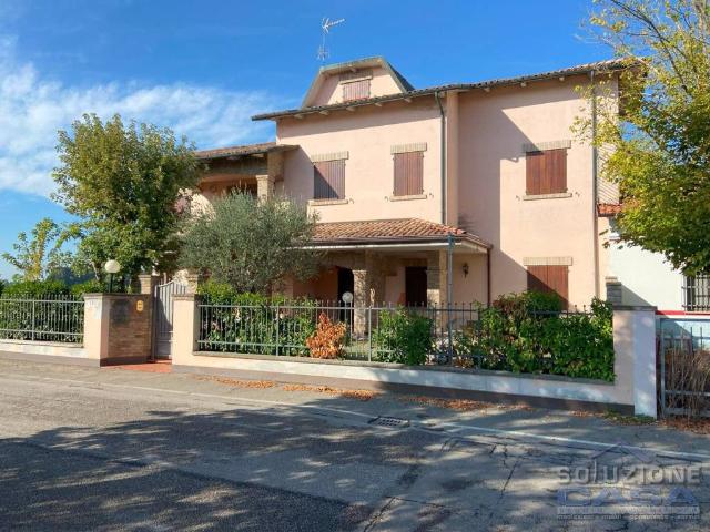 Villa Indipendente in vendita a Unione delle Terre d'Argine, Campogalliano