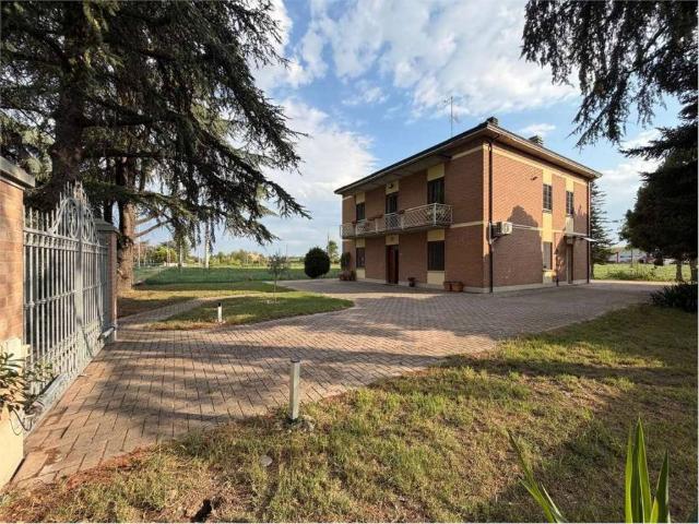 Villa Indipendente in vendita a Casotto, Campogalliano