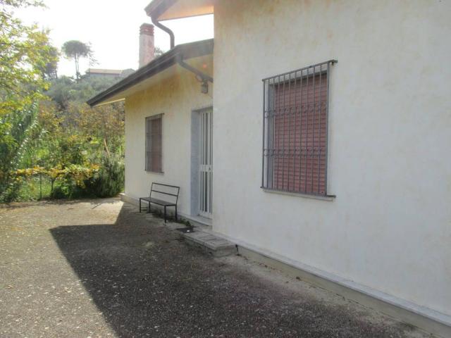 Villa Indipendente in vendita a Vitulano, Campania