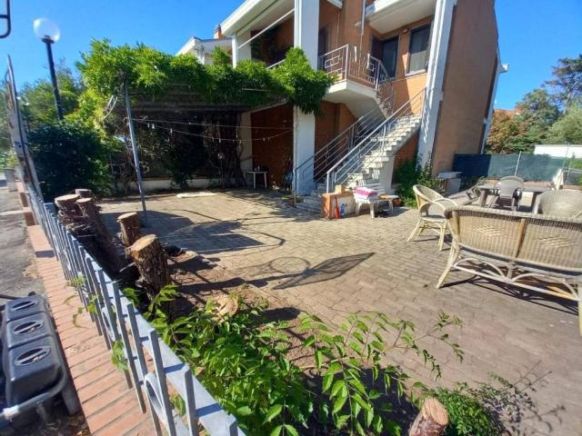 Villa Indipendente in vendita a Case FIAT, Campomarino