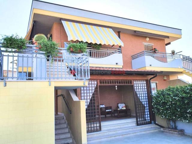 Villa Indipendente in vendita a Case FIAT, Campomarino