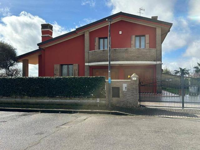 Villa Indipendente in vendita a Campoverardo, Camponogara