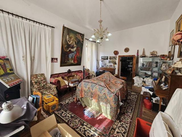 Villa Indipendente in vendita a Unione Comuni Garfagnana, Camporgiano