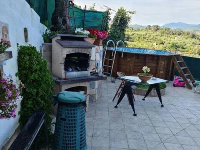 Villa Indipendente in vendita a San Giacomo, Camporosso
