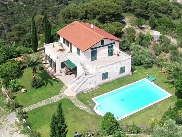 Villa Indipendente in vendita a Camporosso mare, Camporosso