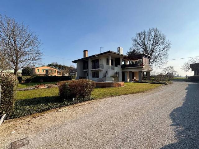 Villa Indipendente in vendita a San Marco, Camposampiero