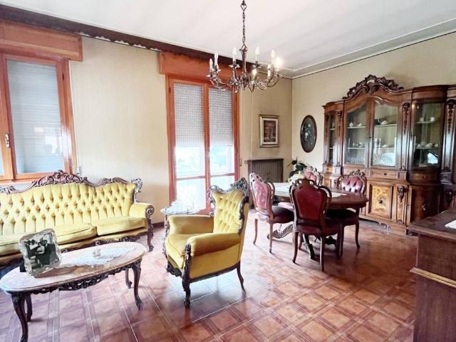 Villa Indipendente in vendita a Unione Comuni Modenesi Area Nord, Camposanto