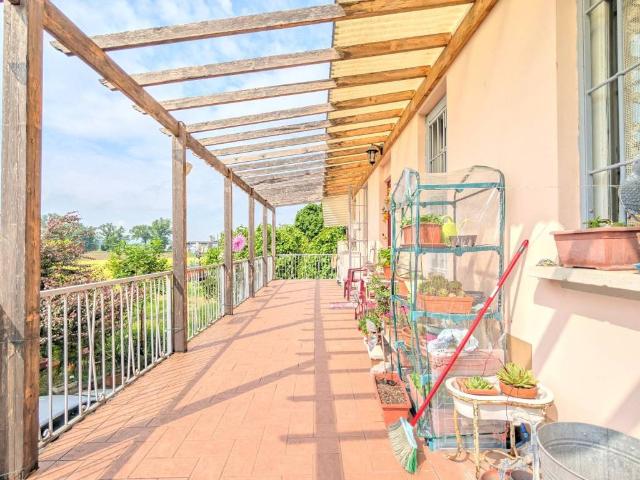 Villa Indipendente in vendita a Campospinoso, Lombardia