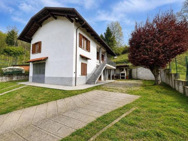 Villa Indipendente in vendita a Madonna di Loreto, Piemonte