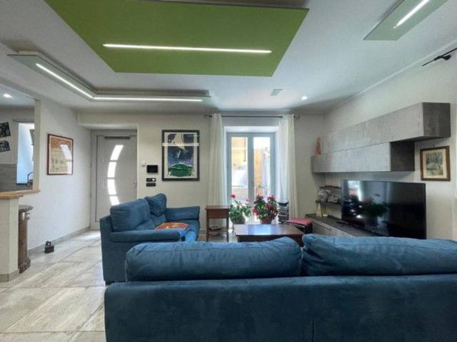 Villa Indipendente in vendita a Piemonte, Cuneo