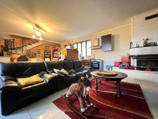 Villa Indipendente in vendita a Mompellini, Piemonte