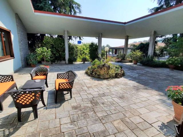 Villa Indipendente in vendita a Piemonte, Cuneo