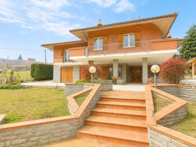 Villa Indipendente in vendita a Piemonte, Cuneo