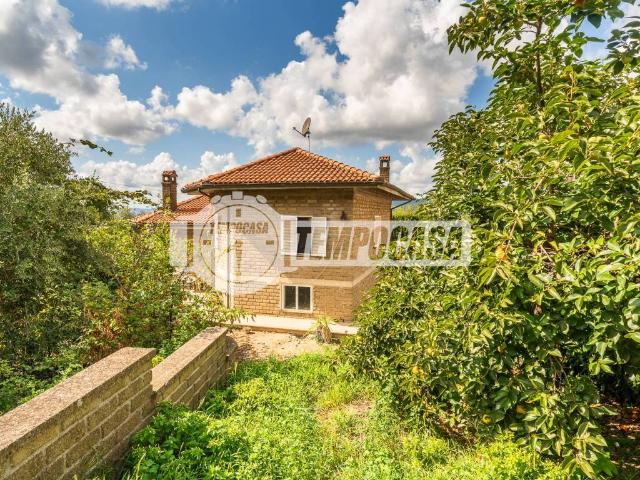 Villa Indipendente in vendita a Canale Monterano, Roma Capitale