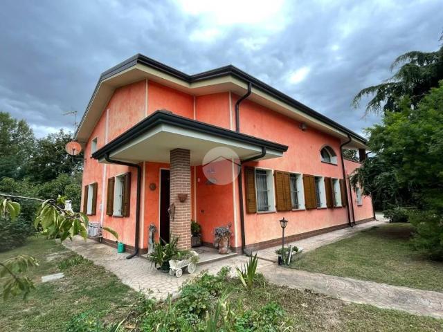 Villa Indipendente in vendita a Vallone, Canaro