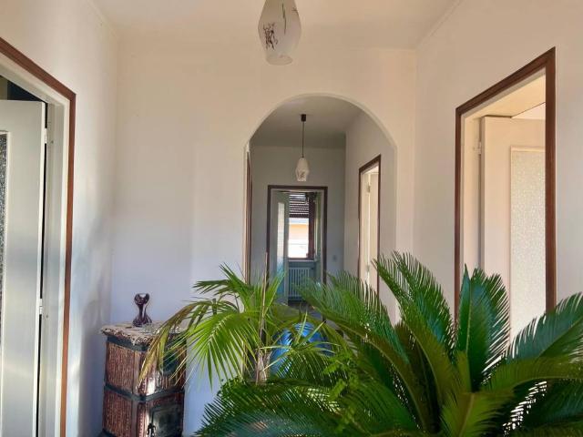 Villa Indipendente in vendita a Piemonte, Biella