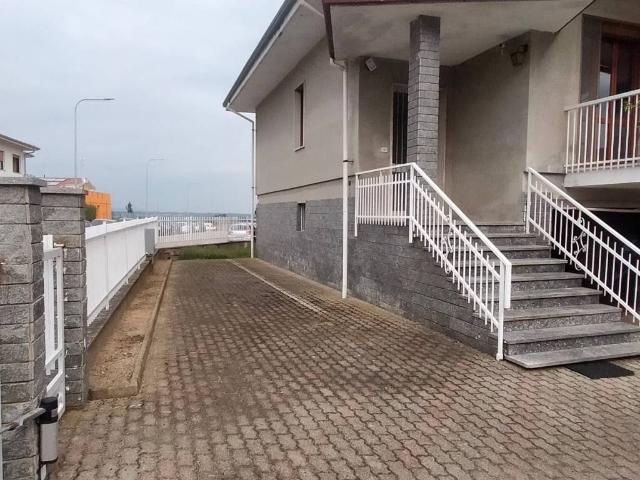 Villa Indipendente in vendita a Piemonte, Biella